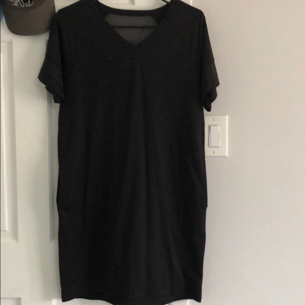 Soybu size medium EUC Pockets!